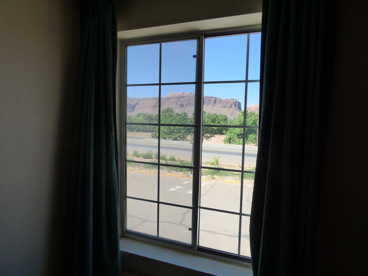 Moab Gateway Inn At Arches Nat'L Park Buitenkant foto